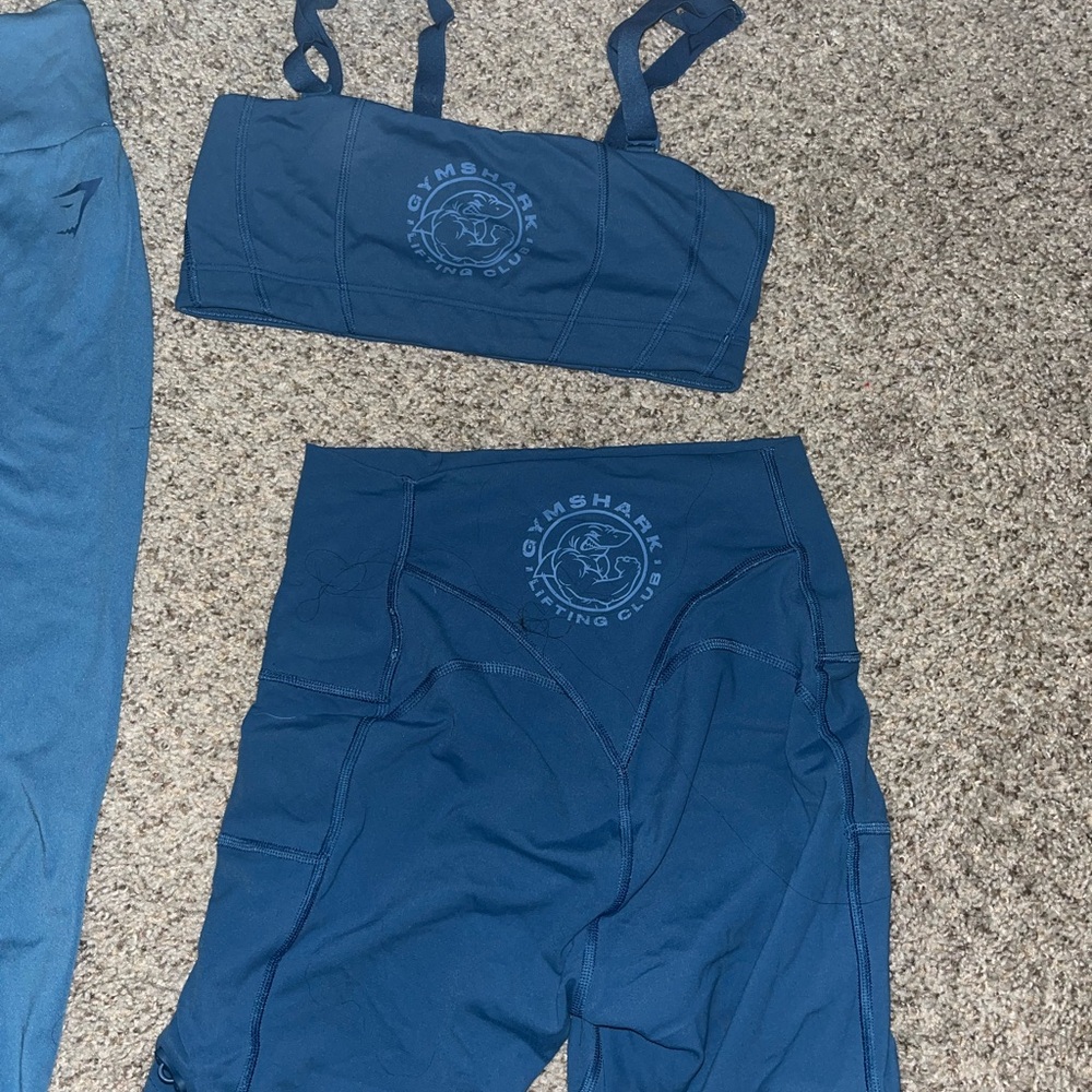 Gymshark Teal Sports Bra and Leggings Set